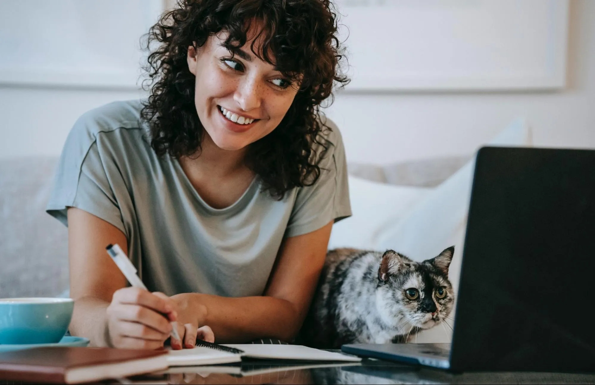 8 Tips for Managing a Remote Content Writing Team