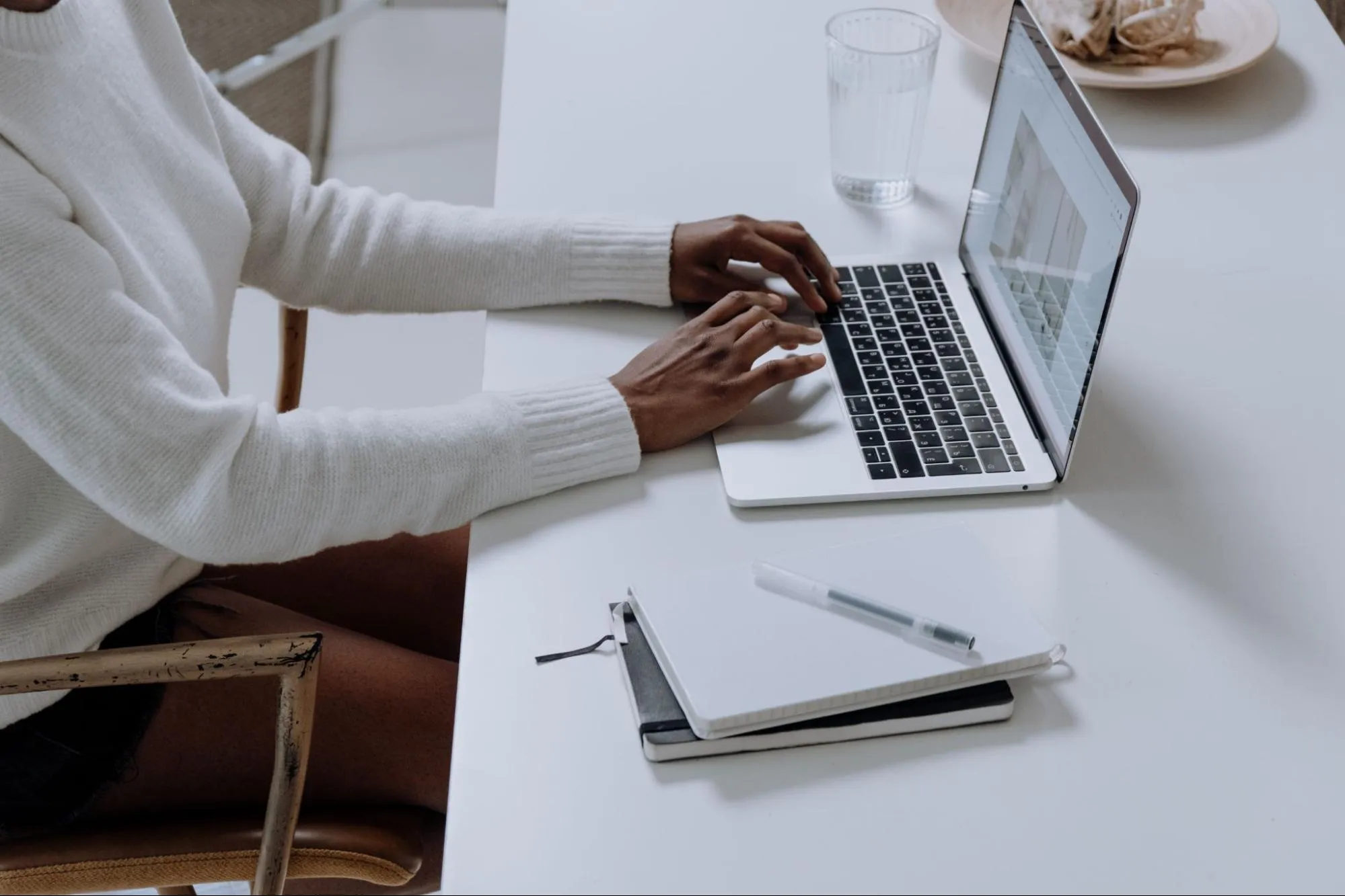 What Should a Press Release for a New Business Include?