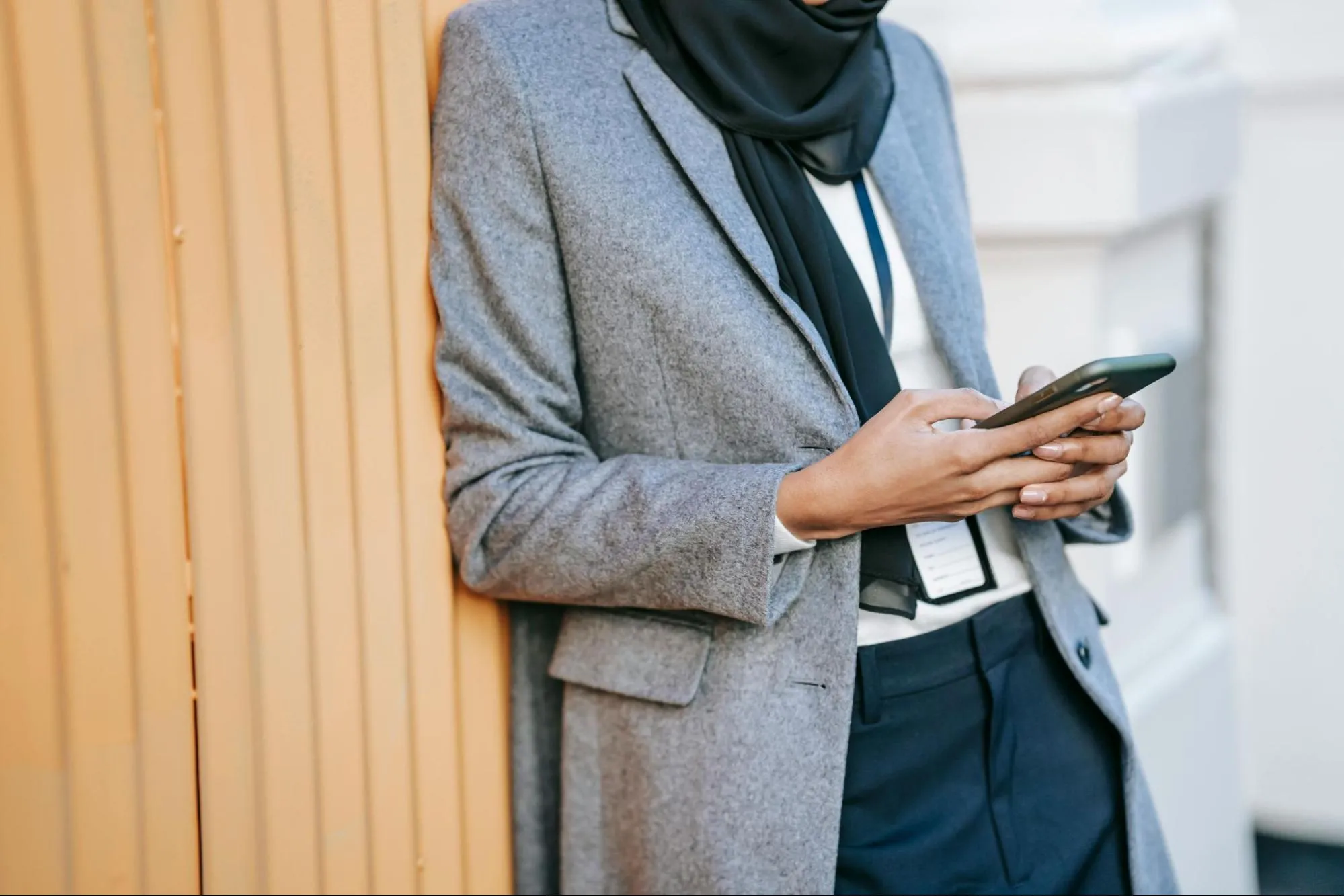 20 Effective Ways Professionals Network Online