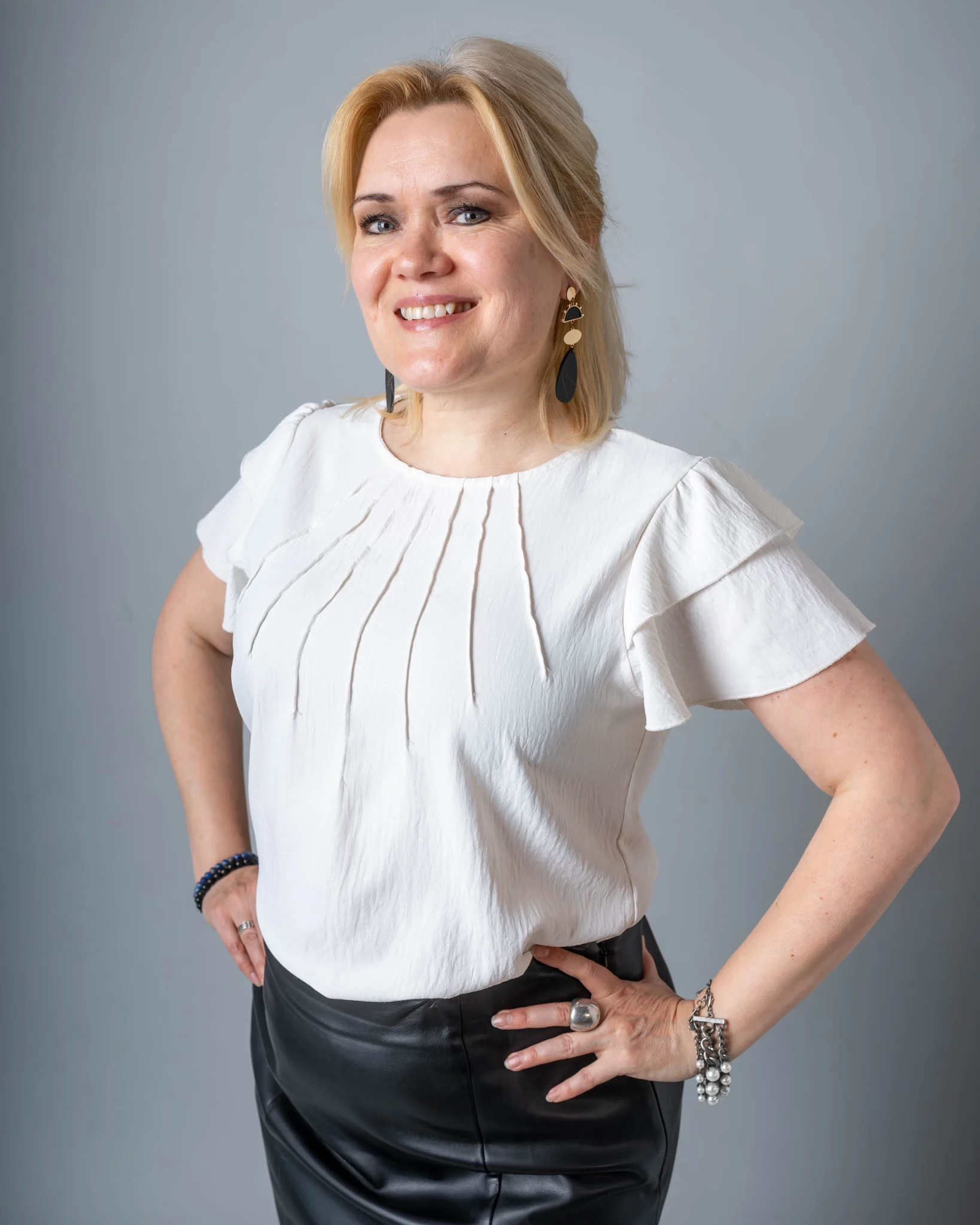 Interview with Lolita Guarin, Stress Management Expert, Speaker & Author, Be Amazing You